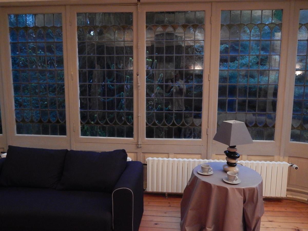 Manoir Les Cedres Bed and Breakfast Corbehem Exteriör bild